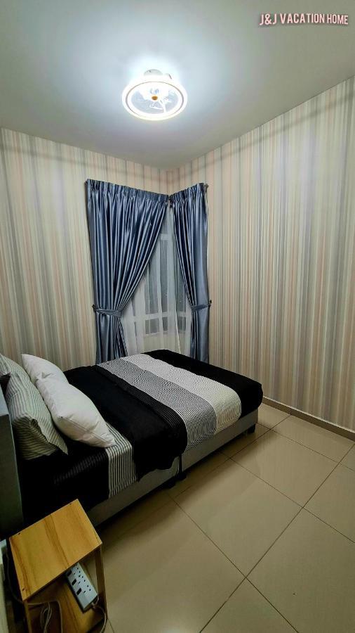 Kampong Tambak J&J Vacation Home@Novo8 Residence מראה חיצוני תמונה