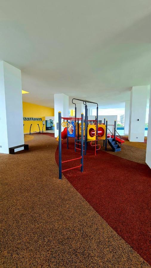 Kampong Tambak J&J Vacation Home@Novo8 Residence מראה חיצוני תמונה